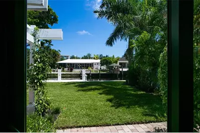 1806 NE 22nd Ter, Fort Lauderdale, FL 33305 - Photo 14