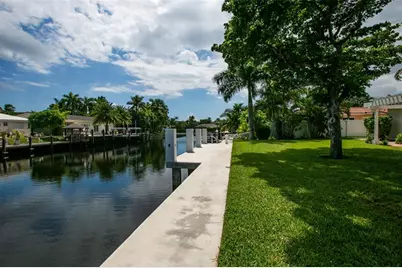 1806 NE 22nd Ter, Fort Lauderdale, FL 33305 - Photo 38