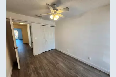 9421 NW 15th Street, Hollywood, FL 33024 - Photo 24