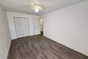 9421 NW 15th St, Pembroke Pines, FL 33024 - Photo 20