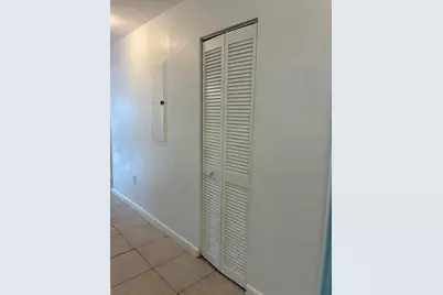 319 NW 7th St, Pompano Beach, FL 33060 - Photo 16