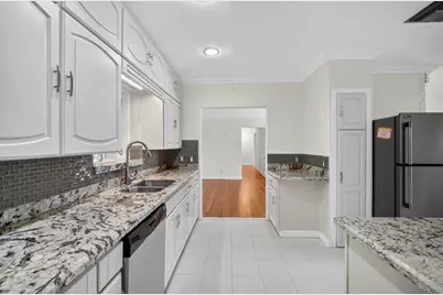 2317 NE 12th St, Fort Lauderdale, FL 33304 - Photo 14