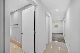 2317 NE 12th St, Fort Lauderdale, FL 33304 - Photo 20