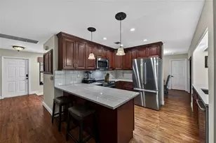 10975 NW 20th Dr, Coral Springs, FL 33071 - Photo 6