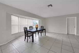 3700 NW 25th St, Lauderdale Lakes, FL 33311 - Photo 12