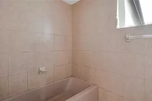 3700 NW 25th St, Lauderdale Lakes, FL 33311 - Photo 26