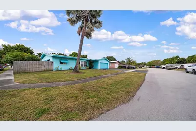 3700 NW 25th St, Lauderdale Lakes, FL 33311 - Photo 40