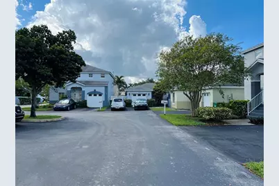 4345 SW 72nd Ter, Davie, FL 33314 - Photo 1