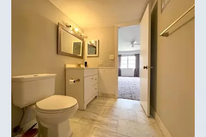 12 NE 19th Ct, Unit #204A, Wilton Manors, FL 33305 - Photo 12