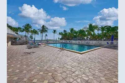 111 N Pompano Beach Blvd, Unit #1910, Pompano Beach, FL 33062 - Photo 4