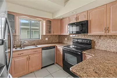 1000 SE 7th Ave, Pompano Beach, FL 33060 - Photo 12