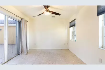 19820 SW 7th Place, Hollywood, FL 33029 - Photo 40