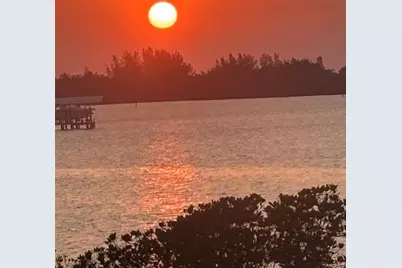 21  Harbour Isle Dr, Unit #203, Fort Pierce, FL 34949 - Photo 32