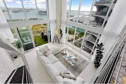 1040  Biscayne Blvd, Unit #2101, Miami, FL 33132 - Photo 12