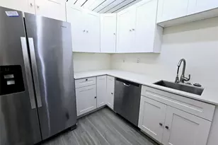 4334 NW 9th Ave, Deerfield Beach, FL 33064 - Photo 1