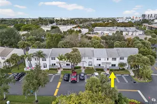 127 SW 3rd St, Pompano Beach, FL 33060 - Photo 2