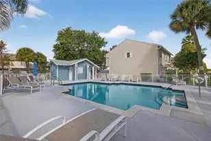 127 SW 3rd St, Pompano Beach, FL 33060 - Photo 32