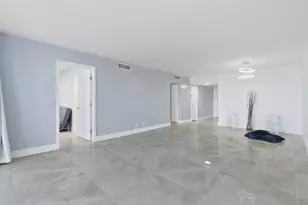 3051 N Course Dr, Pompano Beach, FL 33069 - Photo 12