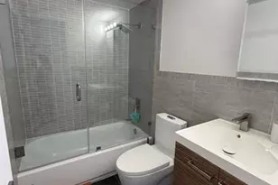 800 SE 11th Ct, Fort Lauderdale, FL 33316 - Photo 12