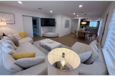 800 SE 11th Ct, Fort Lauderdale, FL 33316 - Photo 2