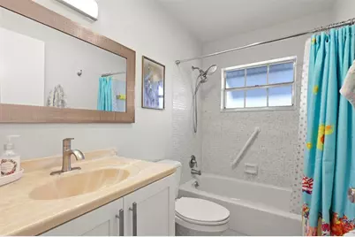 943  Savannas Point Dr, Unit #D, Fort Pierce, FL 34982 - Photo 26