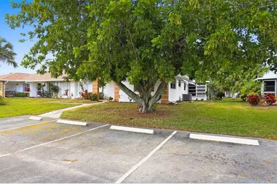 943  Savannas Point Dr, Unit #D, Fort Pierce, FL 34982 - Photo 44