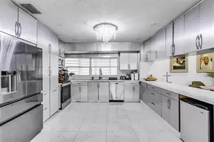 4100 N 36th Ave, Hollywood, FL 33021 - Photo 8