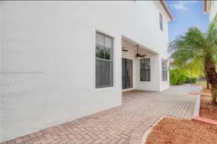 8362 NW 39th Ct, Pembroke Pines, FL 33024 - Photo 24