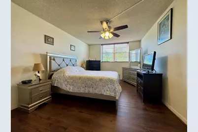 3070  Holiday Springs Blvd, Unit #203, Margate, FL 33063 - Photo 8