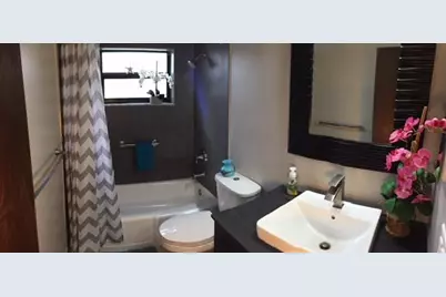 381 SE 16th Ave, Pompano Beach, FL 33060 - Photo 22