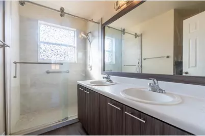 19431 SW 2nd St, Pembroke Pines, FL 33029 - Photo 18