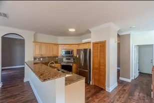 19431 SW 2nd St, Pembroke Pines, FL 33029 - Photo 10