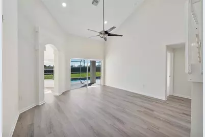 131 NW 187th Ave, Pembroke Pines, FL 33029 - Photo 8