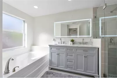 131 NW 187th Ave, Pembroke Pines, FL 33029 - Photo 26