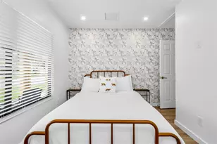 648 NE 16th Terrace, Fort Lauderdale, FL 33304 - Photo 18