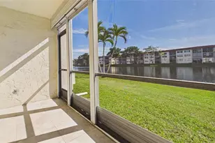 381 S Hollybrook Dr, Pembroke Pines, FL 33025 - Photo 14