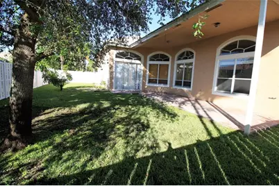 2178 NW 141st Ave, Pembroke Pines, FL 33028 - Photo 4