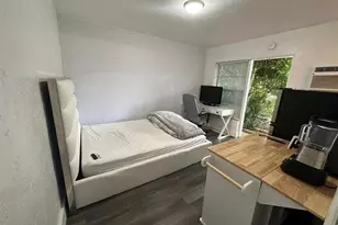 315 N 24th Ave, Hollywood, FL 33020 - Photo 10