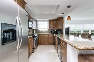 2500 NE 48th Ln, Fort Lauderdale, FL 33308 - Photo 14