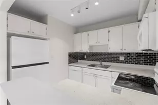 2017 NW 46th Ave, Lauderhill, FL 33313 - Photo 20