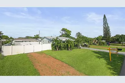 3761 NE 14th Ave, Pompano Beach, FL 33064 - Photo 6