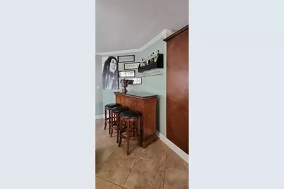 4153 NW 47th Ter, Lauderdale Lakes, FL 33319 - Photo 8