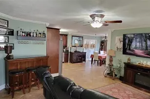 4153 NW 47th Terrace, Lauderdale Lakes, FL 33319 - Photo 4