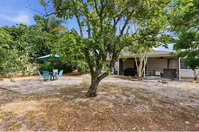 1258 SW Cynthia St, Port Saint Lucie, FL 34983 - Photo 34