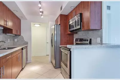 950  Ponce De Leon Rd, Unit #408, Boca Raton, FL 33432 - Photo 6