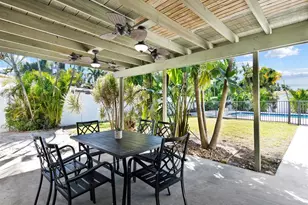 413 NE 25th Ave, Pompano Beach, FL 33062 - Photo 14