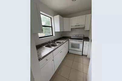 910  Wagner Pl, Unit #3, Fort Pierce, FL 34982 - Photo 6