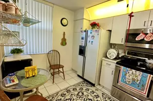 10382 NW 24th Pl, Sunrise, FL 33322 - Photo 6