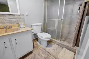 [Address not provided], Lauderdale Lakes, FL 33311 - Photo 14