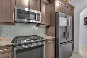 5824 Monterra Club Dr, Lake Worth, FL 33463 - Photo 18